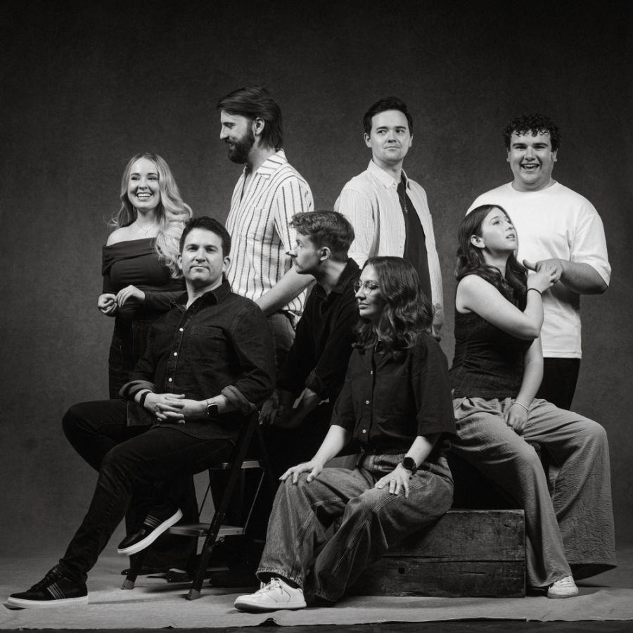 Schwarz-Weiß Foto des Vokalensembles Voces8