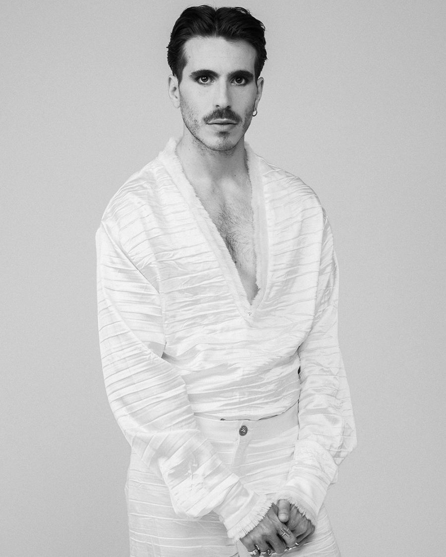 schwarz-weiß Portraits des Musikers Maayan Licht